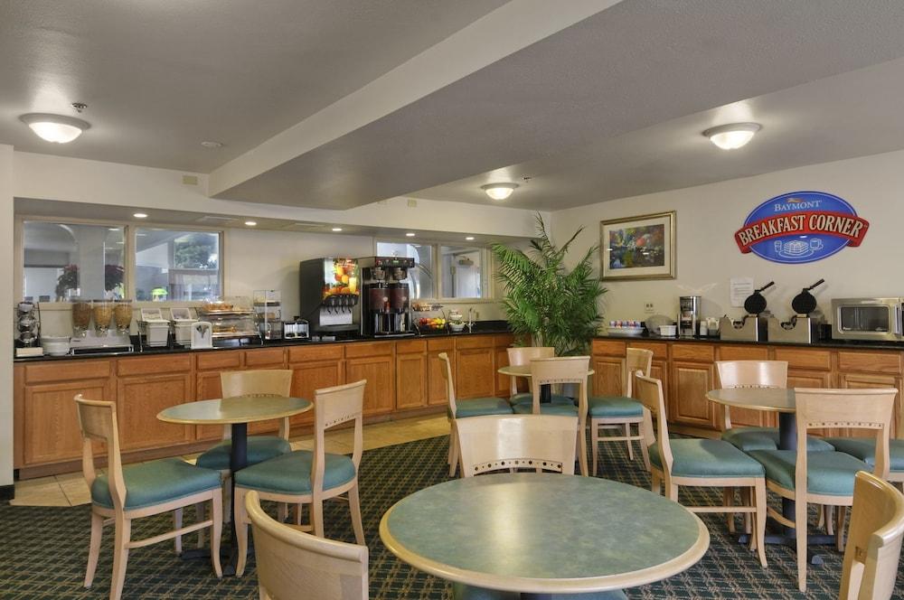 Baymont Inn & Suites By Wyndham Bellingham Exteriér fotografie