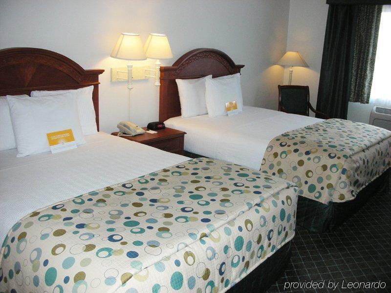 Baymont Inn & Suites By Wyndham Bellingham Pokoj fotografie