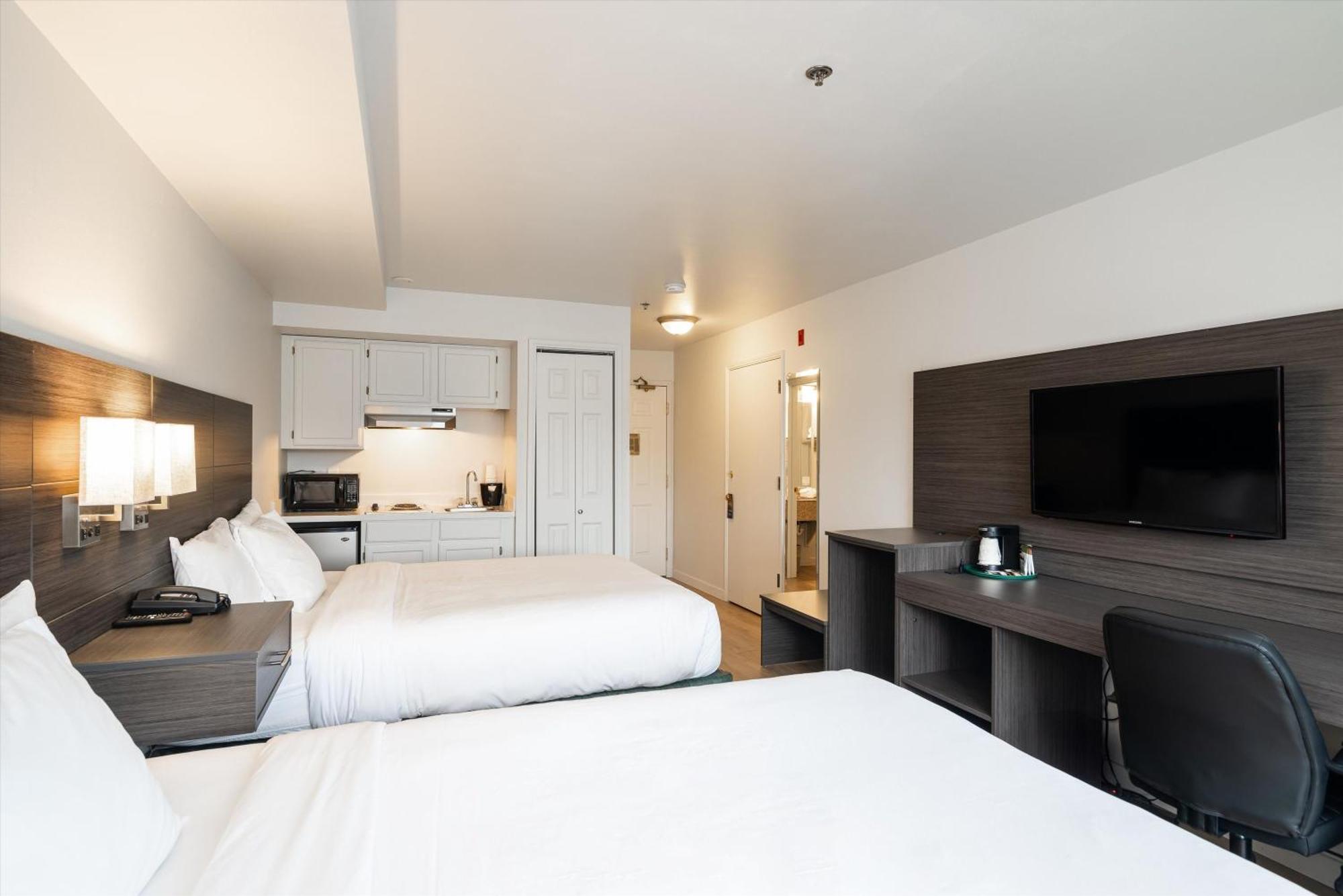 Baymont Inn & Suites By Wyndham Bellingham Exteriér fotografie