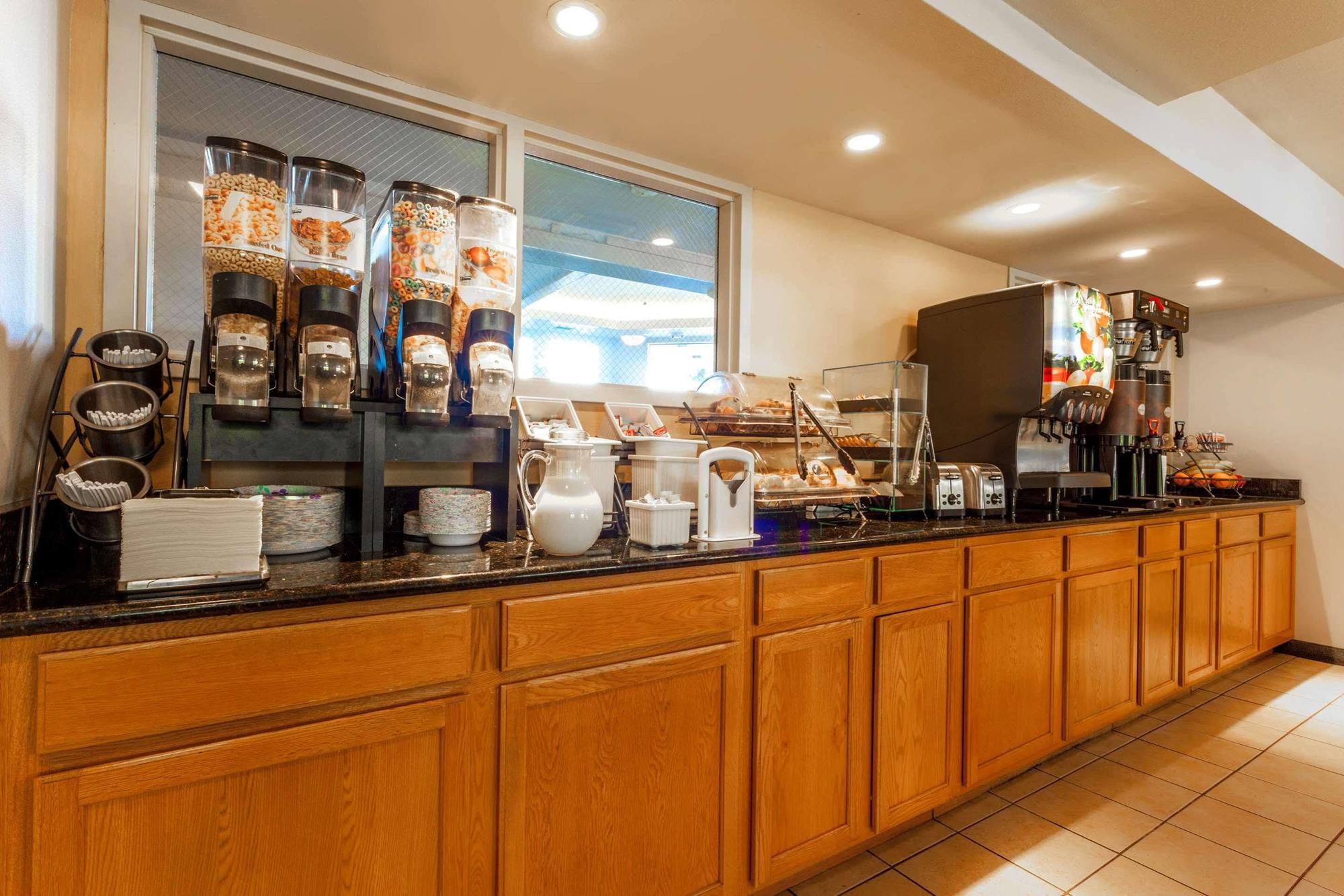 Baymont Inn & Suites By Wyndham Bellingham Exteriér fotografie